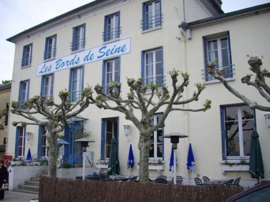 Logis Hotel & Restaurant - Les Bords De Seine La Roche-Guyon Kültér fotó